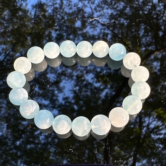 Aquamarine Stone Beads Stretchable Bracelet 10 mm Beads - Picture 8 of 17